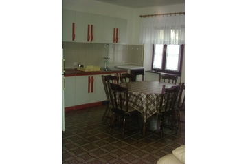 Сімейний пансіонат Umag 4